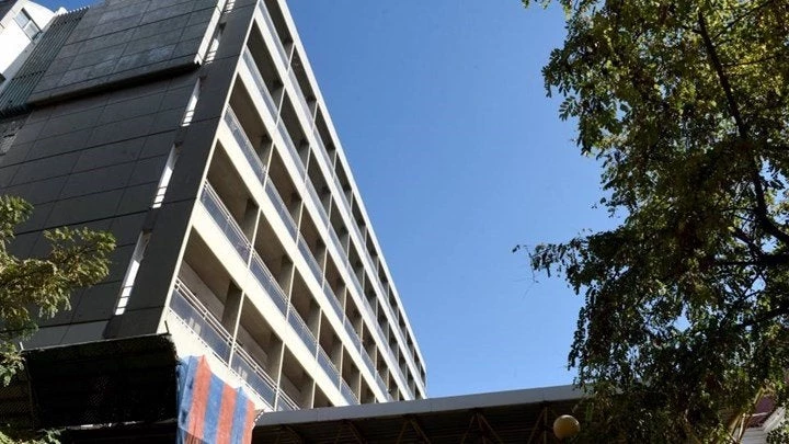 «Βόλτα θανάτου» για τους ασθενείς σε Αττικό και Ευαγγελισμό- Εκτός λειτουργίας οι στεφανιογράφοι